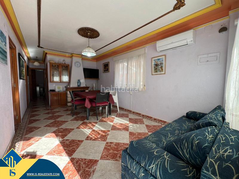 Foto e7518ebf-3465-4c70-9c19-80b2110fa175. Semi detached house with parking in Los Europeos Torrevieja