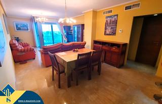 Apartamento en Las Piscinas Naturales. Apartamento con piscina compartida, en la provincia de alicante,