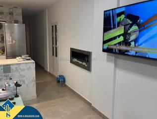 Appartement à Pueblo. Apartamento con terraza en guardamar del segura, provincia de al