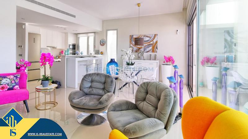 Foto 1a67c958-e91f-46cc-a16c-9ec9601708c4. Xalet amb aparcament piscina a Zona Carrefour - Urbanizaciones Torrevieja