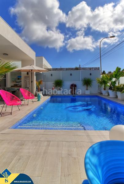 Foto 32774e9a-e13f-4bc4-a4b4-62c0eb2b5b0a. Xalet amb aparcament piscina a Zona Carrefour - Urbanizaciones Torrevieja