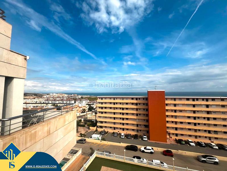 Foto 5ed13034-7ba8-4645-8918-9c3703ee4340. Attico con piscina in Torreblanca Torrevieja