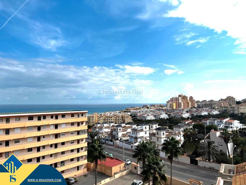 Foto 8435b7fa-02ad-4c3b-80d1-d58811226522. Attico con piscina in Torreblanca Torrevieja