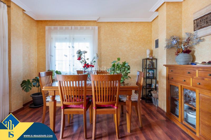 Foto 4f255d79-8cc8-434b-8350-e9da8c780632. Chalet mit parking pool in Aguas Nuevas Torrevieja