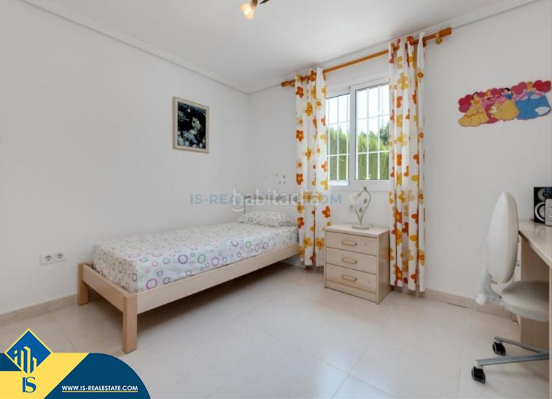 Foto c80f4314-676d-40dc-a706-be6d6bea9541. Chalet con parcheggio piscina in Zeniamar - Horizonte - La Campana Orihuela