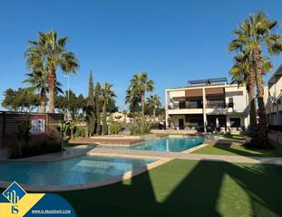 Casa a El Raso. Bungalow con piscina compartida en guardamar del segura, provinc