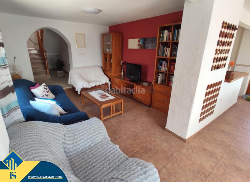 Foto 44d40de6-2d79-456f-8a20-e0a52fcea86f. Casa amb aparcament a Guardamar Playa Guardamar del Segura