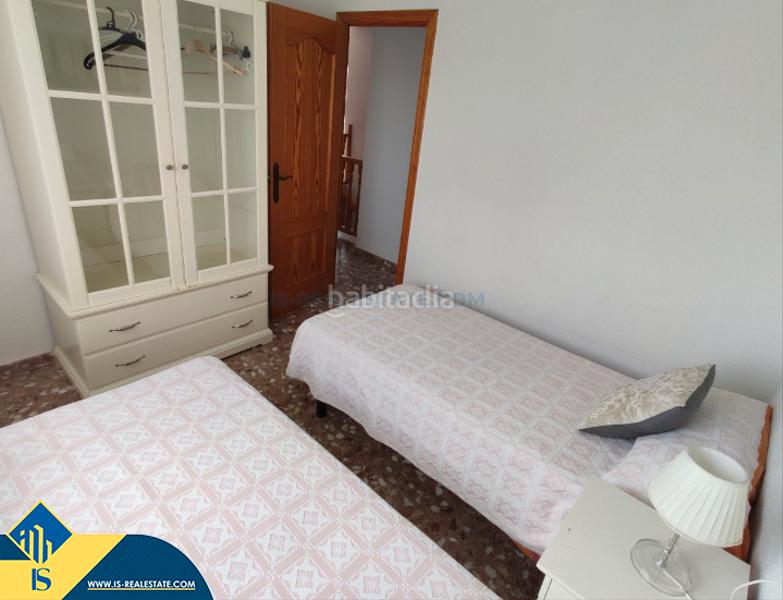 Foto 56c45bef-b091-434c-8a32-b2a63f91c46a. Casa amb aparcament a Guardamar Playa Guardamar del Segura