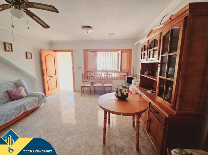 Foto d056c60d-3633-4eec-86bc-270019bec3a4. Casa adossada amb calefacció aparcament a Pueblo Guardamar del Segura