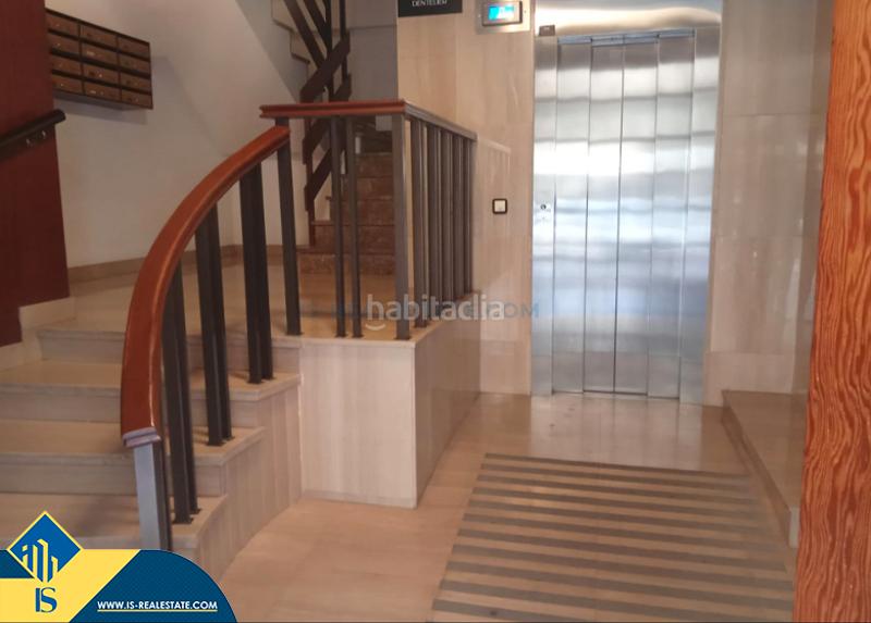 Foto 07f05bf4-8a5e-425f-9aa1-058618403513. Piso apartamento con balcón , provincia . 4 habitaciones | 138 m² | 1 kilómetro del mar en Alicante