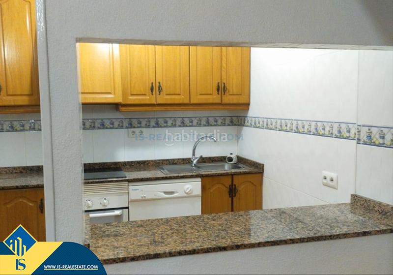 Foto c0bfebef-2b04-4358-abb3-120bb8931d6d. Haus mit parking in Pueblo Latino Pilar de la Horadada