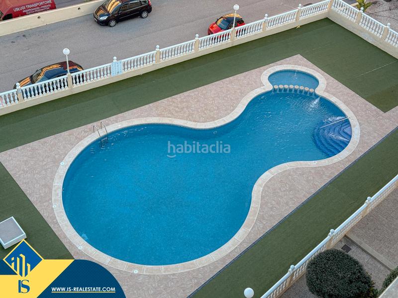 Foto 73f56268-f6f4-4f28-afe3-6147b6dbb62f. Penthouse with heating parking pool in Torreblanca Torrevieja