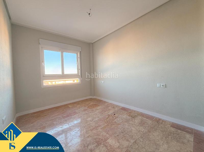 Foto 85185508-fcc1-49fe-ac49-459972632f6f. Penthouse with heating parking pool in Torreblanca Torrevieja