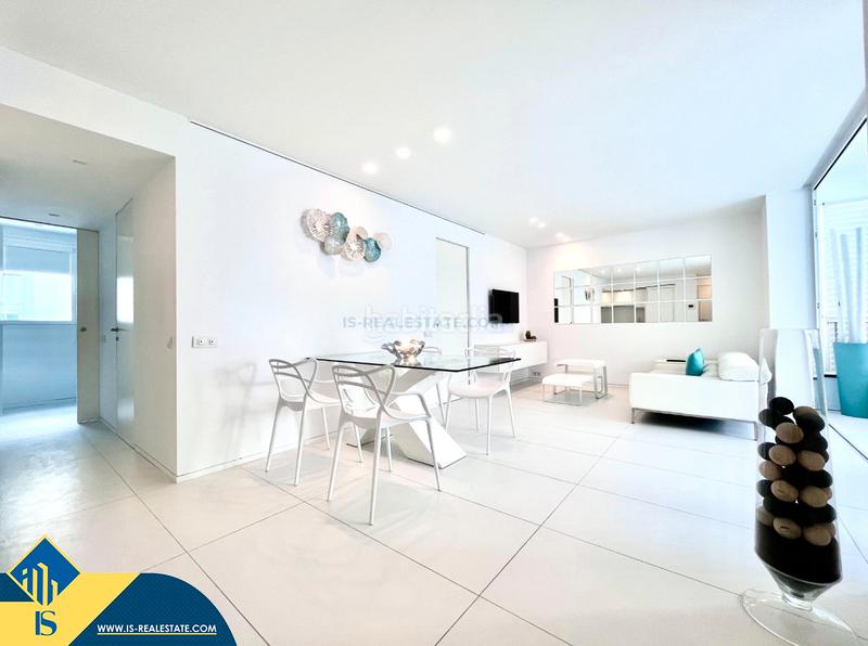 Foto 74f43524-1787-4df1-8a15-3c8f9d428b0d. Appartement avec chauffage parking piscine dans Marina Botafoc-Talamanca Ibiza