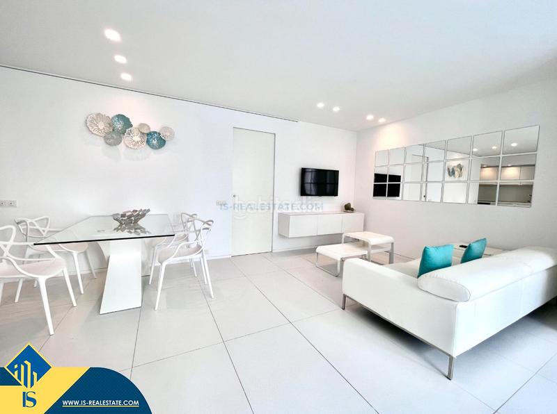 Foto af2c2b2d-9fe9-42ff-85a8-9d7304132b9f. Appartement avec chauffage parking piscine dans Marina Botafoc-Talamanca Ibiza