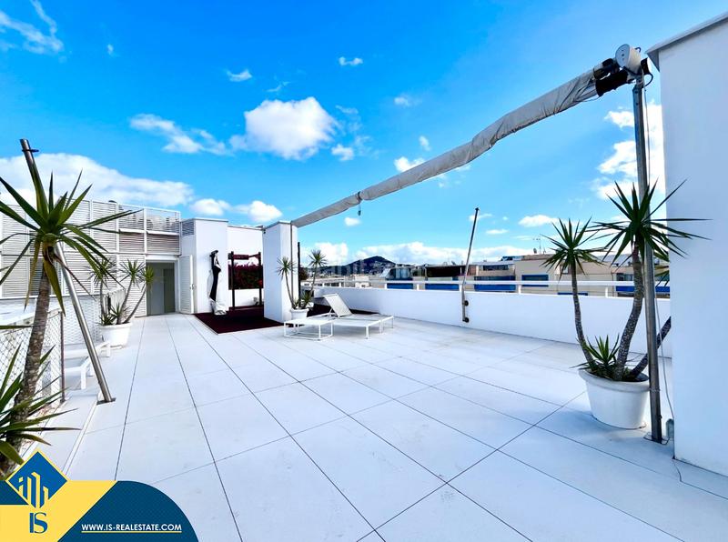 Foto d939f99c-112c-4068-ada2-7bd59165b00f. Appartement avec chauffage parking piscine dans Marina Botafoc-Talamanca Ibiza