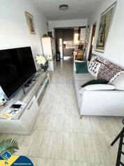 Apartment in Parque de las Naciones. Apartamento con piscina compartida en torrevieja, provincia de a