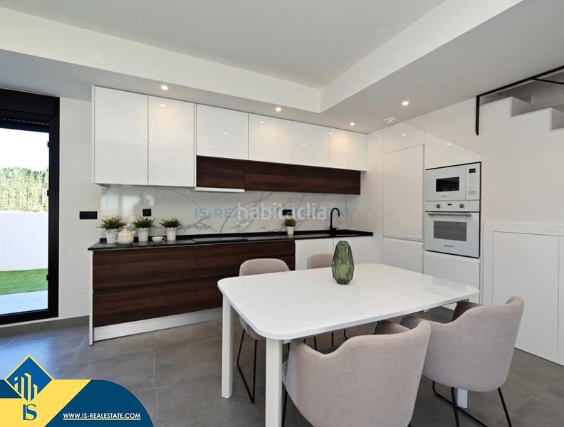 Foto 07d700a5-809b-4d2d-b55e-810eadaa2810. Chalet casas con piscina privada en construcción costa, provincia de alicante. 3 habitaciones | 102-114 m² | 5 kilómetros del en Orihuela