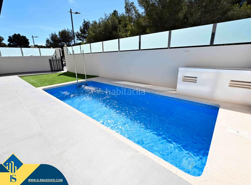 Foto 779266bc-6c15-4471-911b-3f8f1236d811. Chalet casas con piscina privada en construcción costa, provincia de alicante. 3 habitaciones | 102-114 m² | 5 kilómetros del en Orihuela