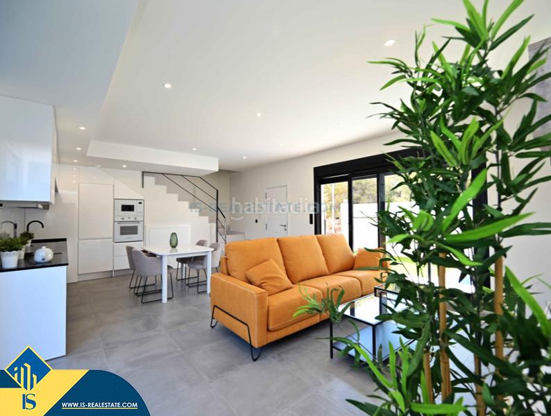 Foto d8e16d8e-c001-46f8-b930-f063b9b2ab86. Chalet casas con piscina privada en construcción costa, provincia de alicante. 3 habitaciones | 102-114 m² | 5 kilómetros del en Orihuela