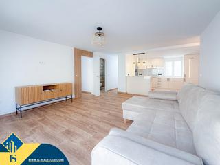 Apartamento en Las Piscinas Naturales. Apartamento reformado con terraza en alicante, provincia de torr