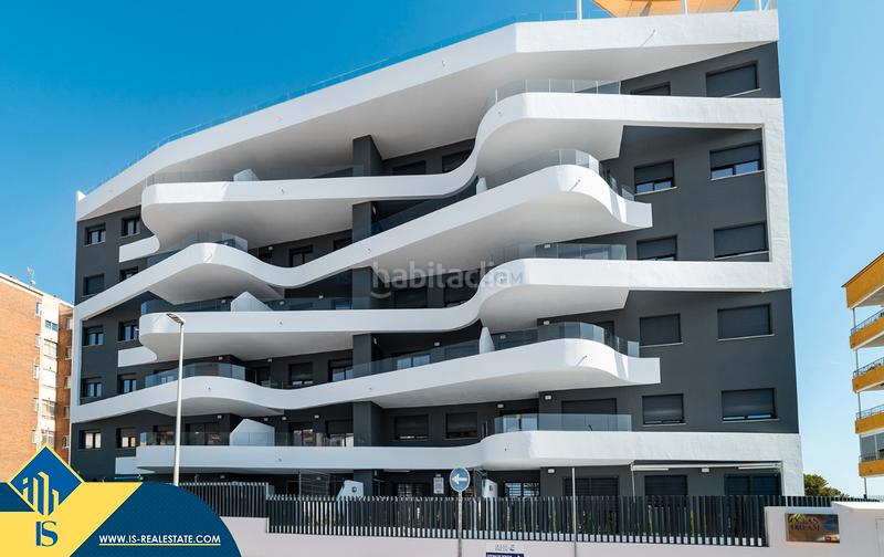 Foto 1872d511-7aa9-4852-92a5-97a9fa53dfb8. Piccolo appartamento con parcheggio piscina in Punta Prima Torrevieja