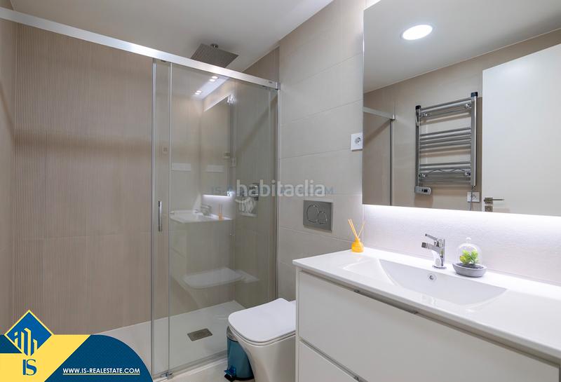 Foto 20aa0116-6c54-457f-ab66-a4a7a3a2be21. Piccolo appartamento con parcheggio piscina in Punta Prima Torrevieja