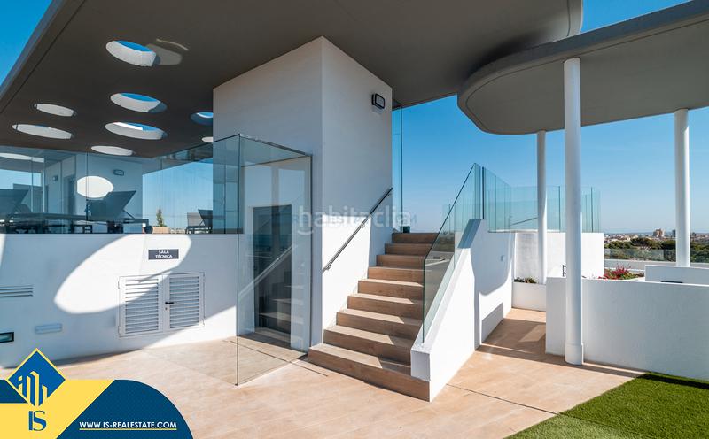 Foto f48b989c-8b97-4252-8c10-b2116692d2c2. Piccolo appartamento con parcheggio piscina in Punta Prima Torrevieja