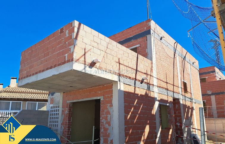 Foto 03406ae2-76a9-43d2-88d5-8badcaa16d5b. Xalet amb aparcament piscina a Busot