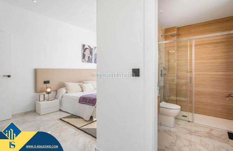 Foto c70d583d-b4b0-4e48-b796-91884795e244. Xalet amb aparcament piscina a Benijófar
