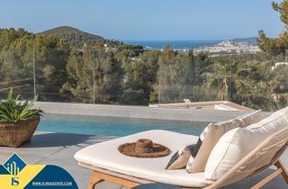 Xalet a Roca Llisa. Villa con piscina, islas baleares, ibiza. 5 habitaciones | 426 m
