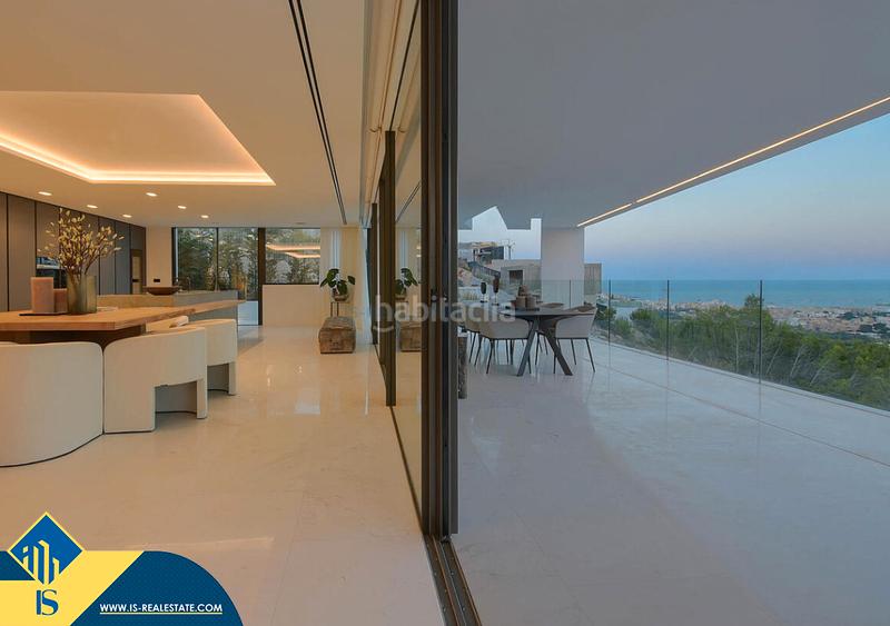 Foto 26a7b644-1f5f-400c-af7a-656a5445ff48. Xalet amb aparcament piscina a S´Eixample-Can Misses Ibiza