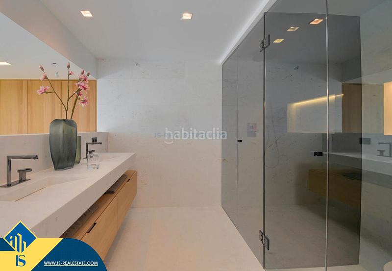 Foto b244868c-da83-466c-a831-e81df6d361d9. Xalet amb aparcament piscina a S´Eixample-Can Misses Ibiza