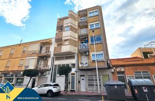 Appartement in Puerto Deportivo. Apartamento con terraza en torrevieja, provincia de alicante. 3