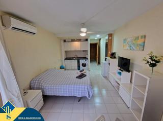 Studio in Zona Playa del Cura. Estudio con piscina compartida, en la provincia de alicante, en