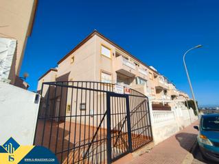 Apartment in Torreblanca. Apartamento con piscina compartida en la provincia de alicante,
