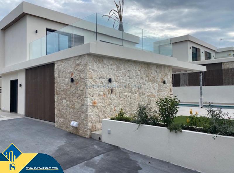 Foto 164cbdc3-5106-40b7-8e32-b37c2764889c. Xalet amb aparcament piscina a Lomas de Cabo Roig - Los Dolses Orihuela