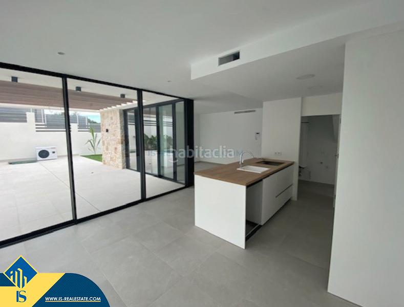 Foto 74a4fb89-1c49-479f-9b0b-6fa545e98835. Xalet amb aparcament piscina a Lomas de Cabo Roig - Los Dolses Orihuela