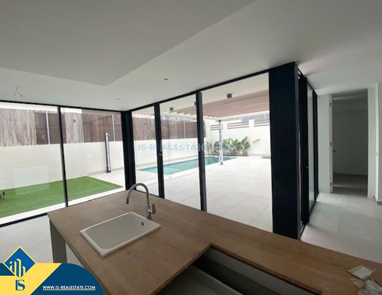 Foto ea30c554-bfba-4332-b7d8-7e759079e034. Xalet amb aparcament piscina a Lomas de Cabo Roig - Los Dolses Orihuela