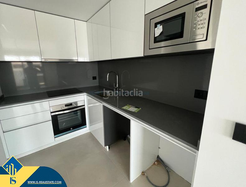 Foto 03d1f489-07a9-46b9-bd5b-f6d7ee4a9791. Apartament amb aparcament piscina a Puerto Calp