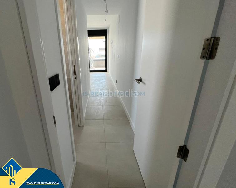 Foto 71159bb7-835b-4b63-bbfd-cf79f97d87a5. Apartament amb aparcament piscina a Puerto Calp