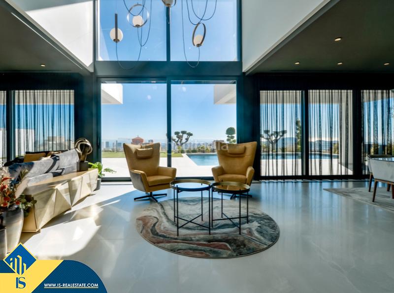 Foto 6dc661cb-20f2-438c-aa4f-9981817f62ff. Maison avec parking piscine dans Golf Bahía Finestrat