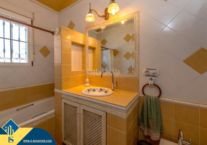 Foto 33340b53-a860-44ce-a81e-4d3079b28a95. Chalet avec parking piscine dans Cañada del Molino Torrevieja