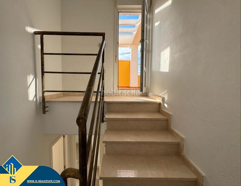 Foto 15f65e22-2864-48c3-a016-487387777603. Xalet amb aparcament piscina a El Raso Guardamar del Segura