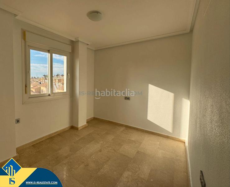 Foto 622f7b46-c492-4558-848b-9aaf17c22cb0. Xalet amb aparcament piscina a El Raso Guardamar del Segura