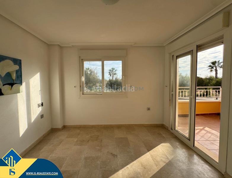 Foto c4cea173-5d58-4447-8107-786cd57468aa. Xalet amb aparcament piscina a El Raso Guardamar del Segura