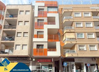 Apartamento en Gaspar Perelló. Apartamento con terraza en la provincia de alicante, en la local