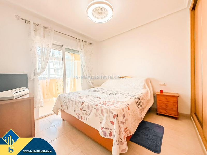 Foto 39b93cf4-52cc-4f80-9b38-1ee7e228f61b. Apartament amb calefacció piscina a Torreblanca Torrevieja