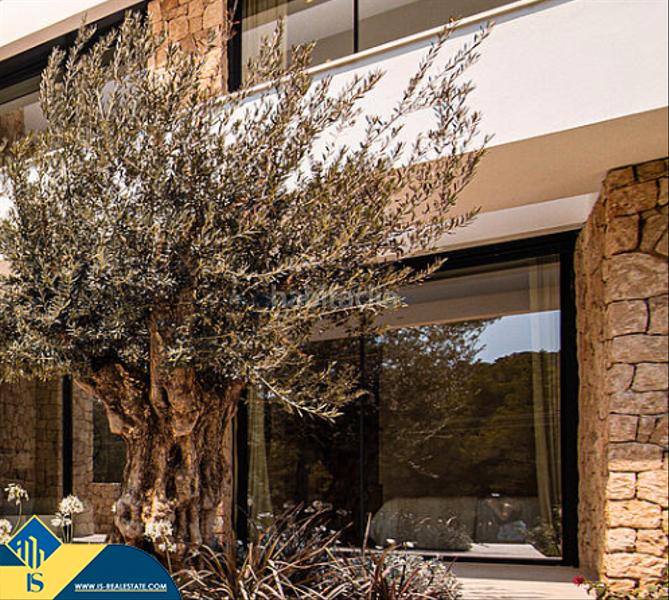 Foto 77e454eb-8fc3-4559-88dc-f93677bdbb61. Chalet avec parking piscine dans Roca Llisa Santa Eulària