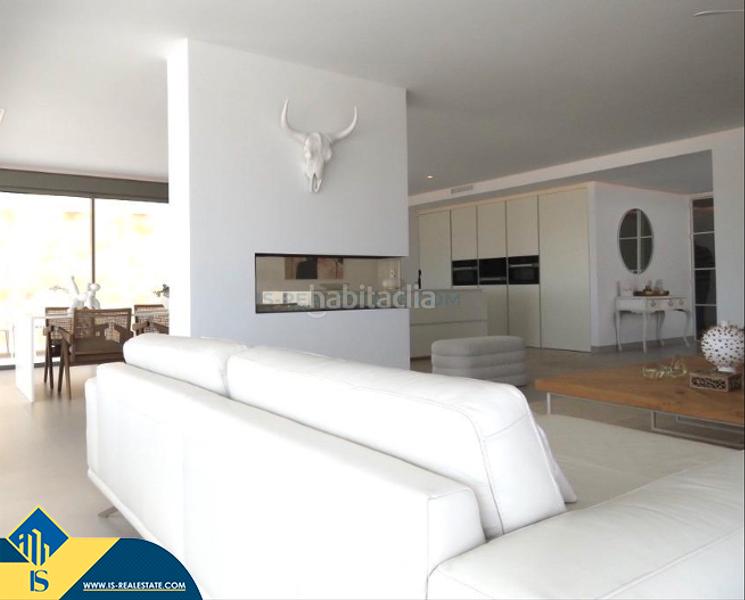 Foto 467466a4-fe86-4967-bf23-96f5ae4530c7. Xalet amb aparcament piscina a Rojales